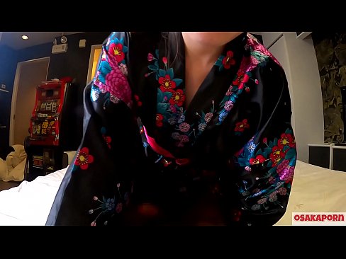 ❤️ Neska cosplay gazteak sexua orgasma arte maite du zaldizko emakume baten zorrotada batekin eta putzarekin. Japoniako jantzi tradizionalarekin, puxi iletsua eta titi ederrak dituen neska asiarra, afizionatuen bideoan, jostailu putzekin masturbazioa erakusten duena. Sakura 3 OSAKAPORN. ❤️ Izorratu bideoa %eu.hentaizm.ruan ❌